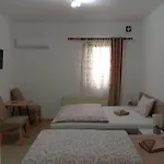 Em-bajkeraj Apartment Bihać